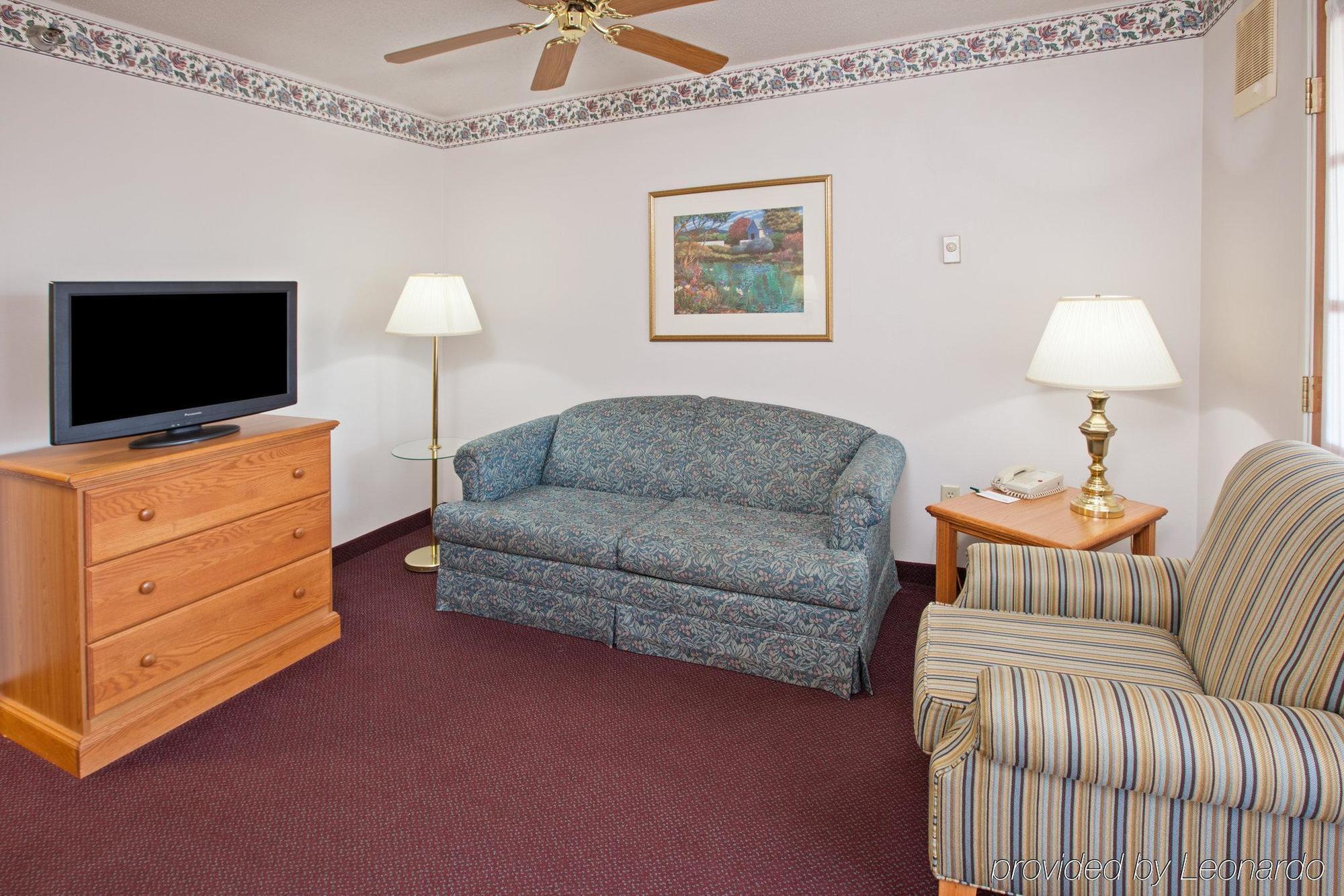Country Inn & Suites By Radisson, Springfield, Oh Habitación foto